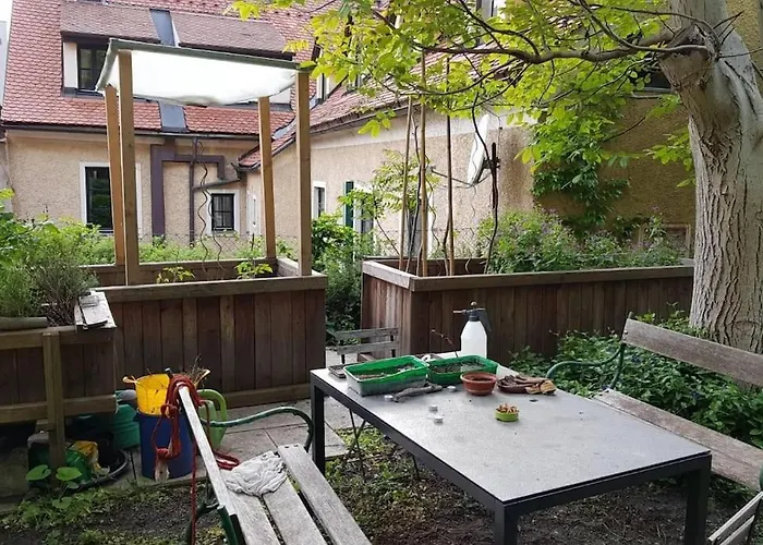 Komfortable Mit Garten Im Zentrum Von Apartamento