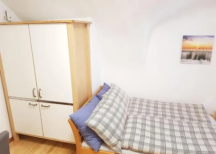 Апартаменты Komfortable Mit Garten Im Zentrum Von *